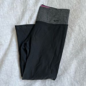 Nike Black Capri Leggings